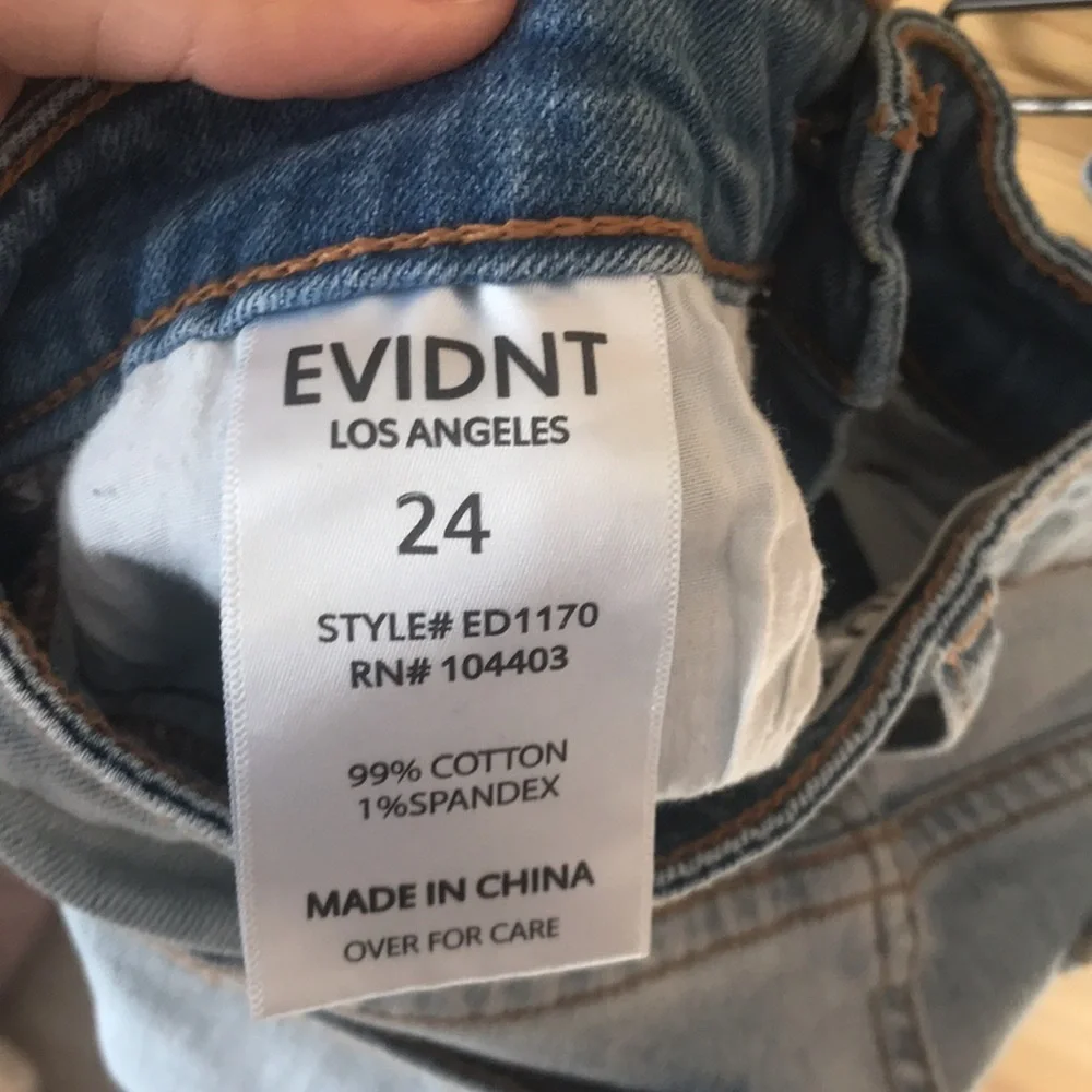 EVIDNT Hermosa Light Wash Frayed Skinny Jeans Size 24